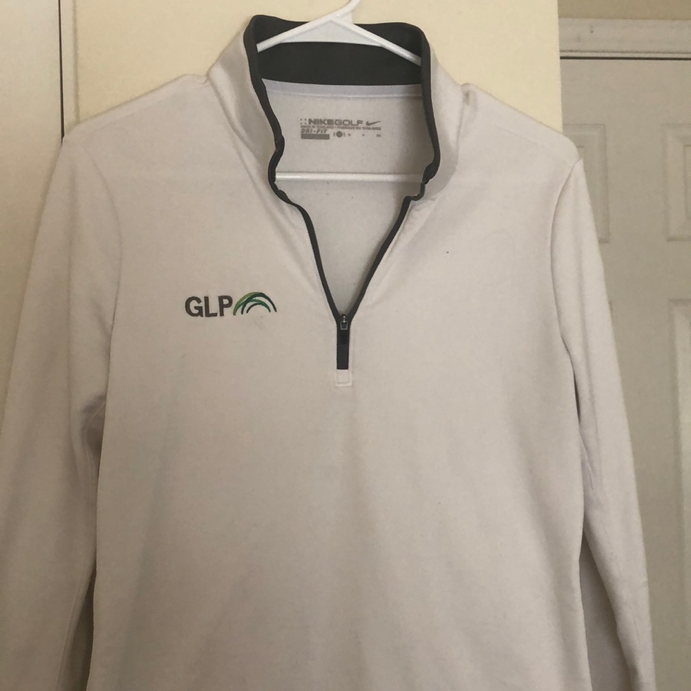 nike dri fit jacket size small